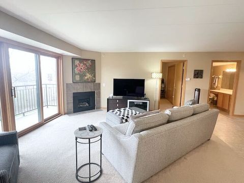 Tiny photo for 6870 W Winding Trail #302, Oak Forest, IL 60452 (MLS # 12617001)