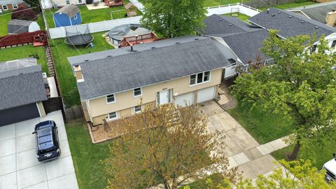 Tiny photo for 6043 El Morro Lane, Oak Forest, IL 60452 (MLS # 12636115)