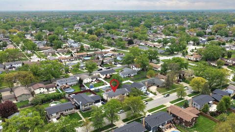 Tiny photo for 6043 El Morro Lane, Oak Forest, IL 60452 (MLS # 12636115)