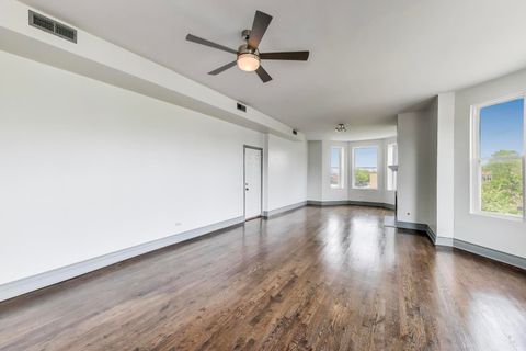 Tiny photo for 737 E 50th Street #4, Chicago, IL 60615 (MLS # 12477981)