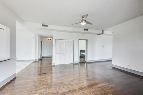 Tiny photo for 737 E 50th Street #4, Chicago, IL 60615 (MLS # 12477981)