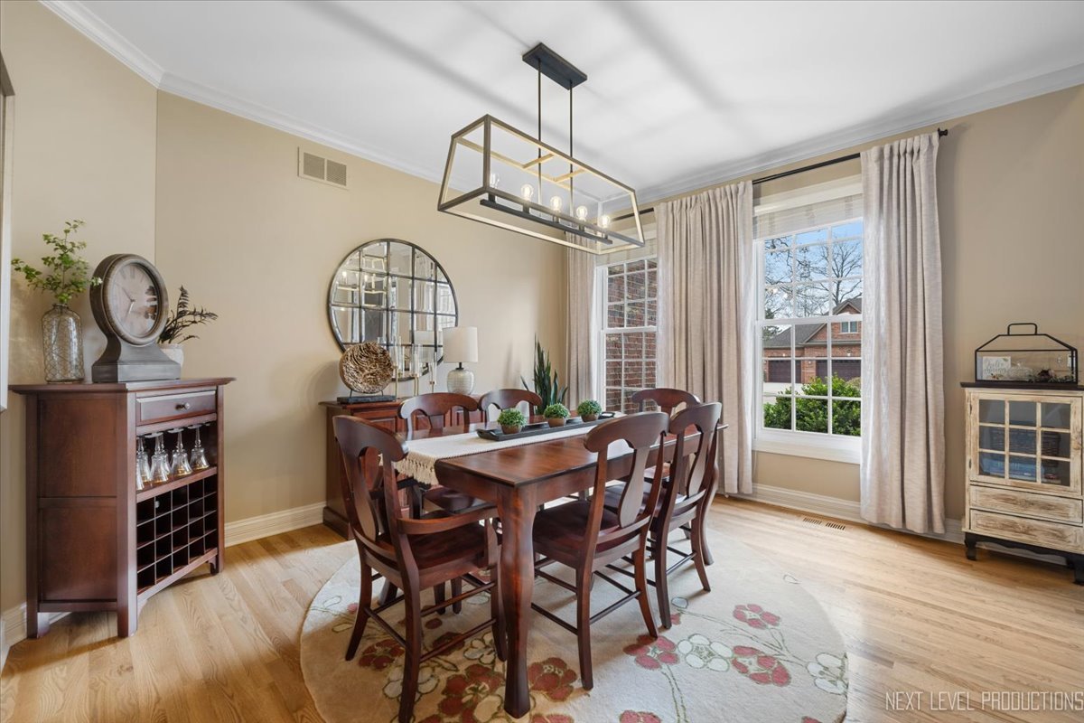 2747 Charter Oak Drive