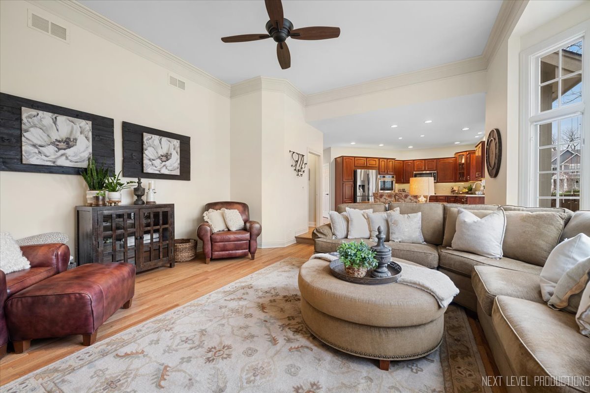 2747 Charter Oak Drive