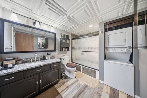 Tiny photo for 1060 N Farnsworth Avenue #1105, Aurora, IL 60505 (MLS # 12574536)