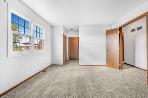 Tiny photo for 1388 Bow String Court, Carol Stream, IL 60188 (MLS # 12546047)