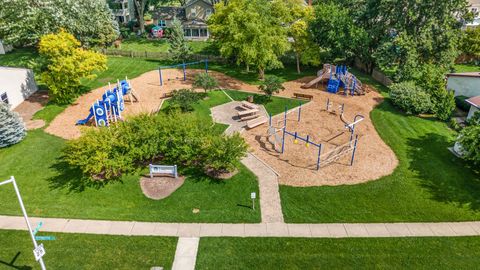 Tiny photo for 1388 Bow String Court, Carol Stream, IL 60188 (MLS # 12546047)