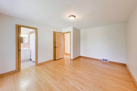Tiny photo for 1201 S Lincoln Avenue, Park Ridge, IL 60068 (MLS # 12778932)