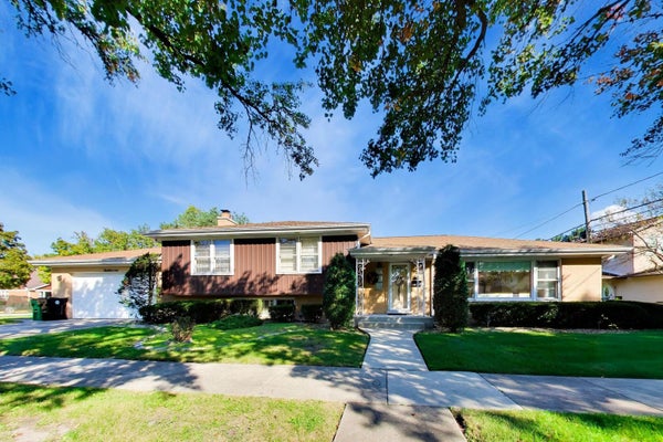 1201 S LINCOLN AVE, PARK RIDGE, IL 60068 - Image 2c3fa4cf77b4b025a10ccfcf9ca61b91/3201524955