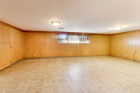 Tiny photo for 1201 S Lincoln Avenue, Park Ridge, IL 60068 (MLS # 12778932)