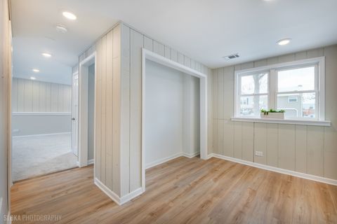 Tiny photo for 305 E Country Drive, Bartlett, IL 60103 (MLS # 12533757)