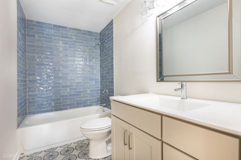 Tiny photo for 305 E Country Drive, Bartlett, IL 60103 (MLS # 12533757)