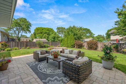 Tiny photo for 923 E Schirra Drive, Palatine, IL 60074 (MLS # 12695848)