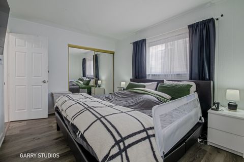 Tiny photo for 730 Ashley Court, Hoffman Estates, IL 60169 (MLS # 12517922)