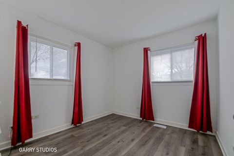 Tiny photo for 730 Ashley Court, Hoffman Estates, IL 60169 (MLS # 12517922)