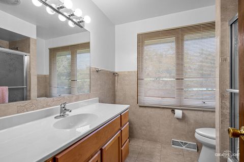 Tiny photo for 815 VINEWOOD Avenue, Willow Springs, IL 60480 (MLS # 12472582)