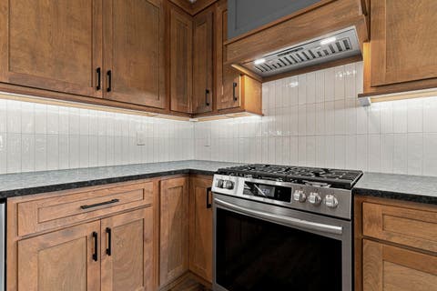 Tiny photo for 3593 Cedarwood Court, Bettendorf, IA 52722 (MLS # 12731297)