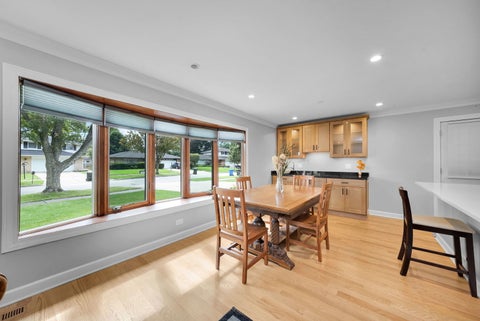 Tiny photo for 1602 N Oneida Lane, Mount Prospect, IL 60056 (MLS # 12767265)