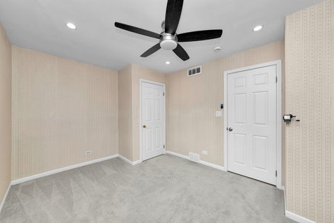 Tiny photo for 1602 N Oneida Lane, Mount Prospect, IL 60056 (MLS # 12767265)