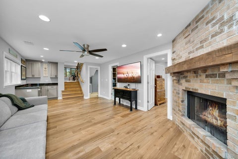 Tiny photo for 1602 N Oneida Lane, Mount Prospect, IL 60056 (MLS # 12767265)