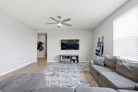 Tiny photo for 25400 W Cerena Circle, Plainfield, IL 60586 (MLS # 12611680)