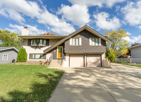 Tiny photo for 1908 Capri Lane, Schaumburg, IL 60193 (MLS # 12509824)