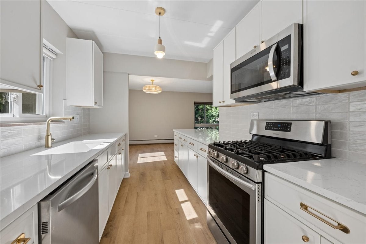203 N KENILWORTH Avenue 2P
