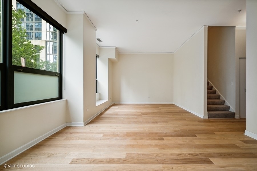 201 N Westshore Drive 107