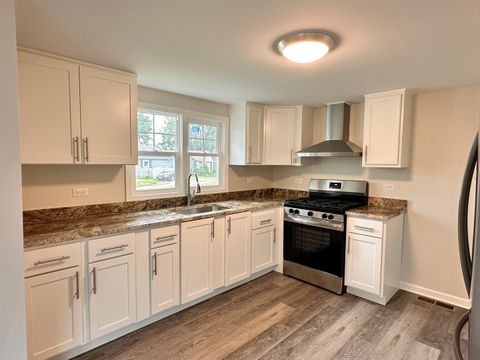 Tiny photo for 108 18th Avenue, Naplate, IL 61350 (MLS # 12715408)