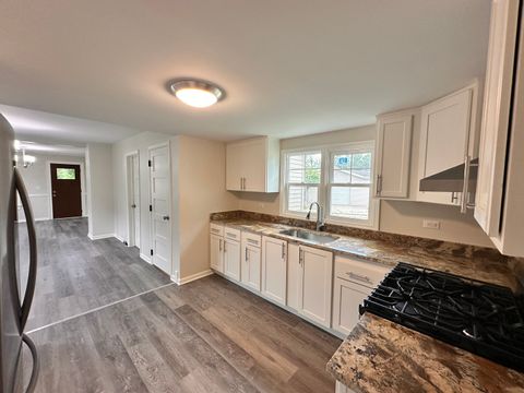 Tiny photo for 108 18th Avenue, Naplate, IL 61350 (MLS # 12715408)