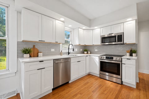 Tiny photo for 4823 S Little Drive, McHenry, IL 60051 (MLS # 12794787)
