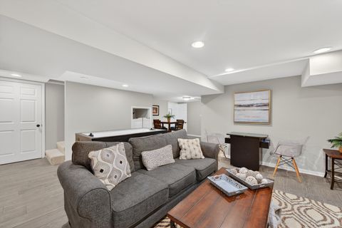 Tiny photo for 3909 Forest Avenue, Downers Grove, IL 60515 (MLS # 12596820)