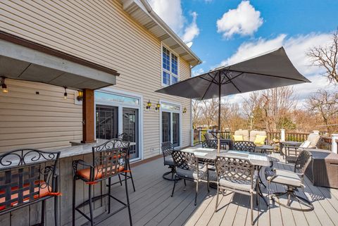 Tiny photo for 3909 Forest Avenue, Downers Grove, IL 60515 (MLS # 12596820)