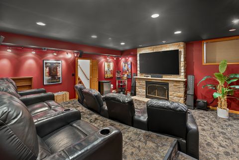 Tiny photo for 3909 Forest Avenue, Downers Grove, IL 60515 (MLS # 12596820)