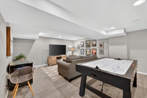 Tiny photo for 3909 Forest Avenue, Downers Grove, IL 60515 (MLS # 12596820)