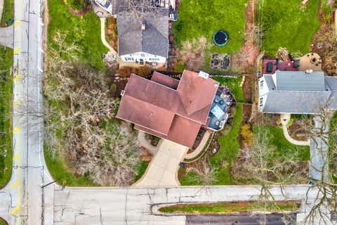 Tiny photo for 3909 Forest Avenue, Downers Grove, IL 60515 (MLS # 12596820)