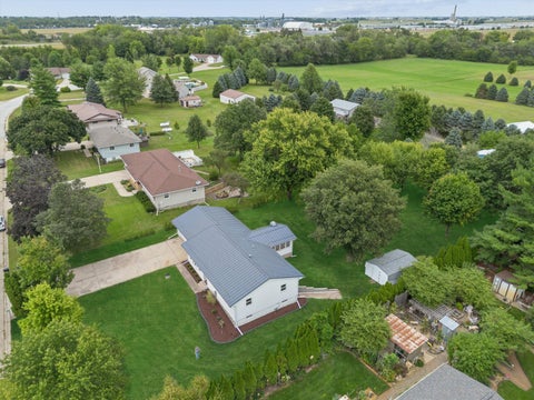 Tiny photo for 2595 282nd Avenue, De Witt, IA 52742 (MLS # 12786666)
