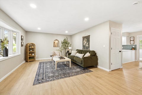 Tiny photo for 2595 282nd Avenue, De Witt, IA 52742 (MLS # 12786666)