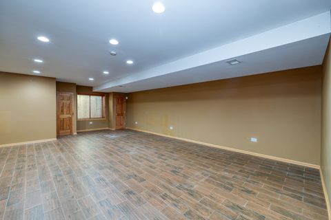 Tiny photo for 315 Arbor Glen Boulevard, Schaumburg, IL 60195 (MLS # 12485209)