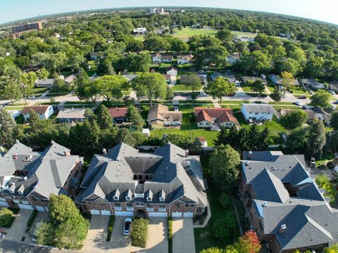 Tiny photo for 315 Arbor Glen Boulevard, Schaumburg, IL 60195 (MLS # 12485209)