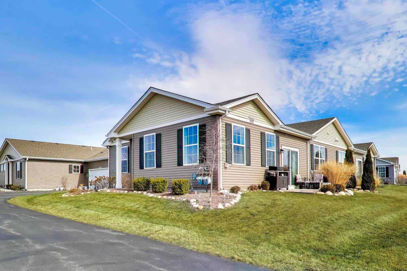 6322 Maple Glen Drive