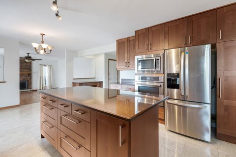 Tiny photo for 775 HARMON Boulevard, Hoffman Estates, IL 60169 (MLS # 12489052)