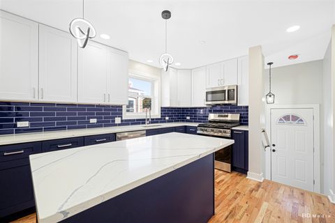 Tiny photo for 9241 S Kingston Avenue, Chicago, IL 60617 (MLS # 12515919)