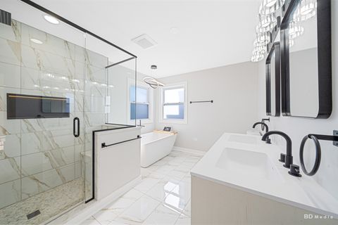 Tiny photo for 9241 S Kingston Avenue, Chicago, IL 60617 (MLS # 12515919)