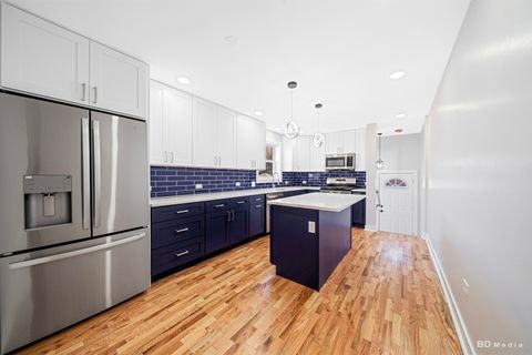 Tiny photo for 9241 S Kingston Avenue, Chicago, IL 60617 (MLS # 12515919)