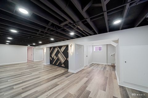 Tiny photo for 9241 S Kingston Avenue, Chicago, IL 60617 (MLS # 12515919)