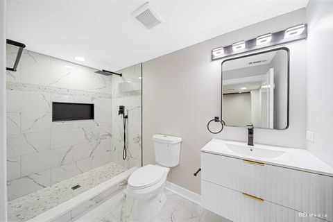 Tiny photo for 9241 S Kingston Avenue, Chicago, IL 60617 (MLS # 12515919)