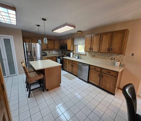 Tiny photo for 8141 W Old Mill Road, Frankfort, IL 60423 (MLS # 12624377)