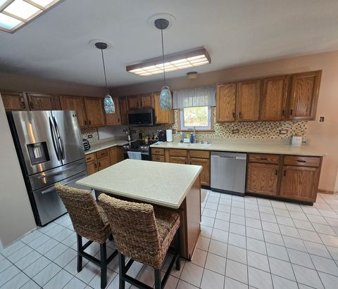 Tiny photo for 8141 W Old Mill Road, Frankfort, IL 60423 (MLS # 12624377)