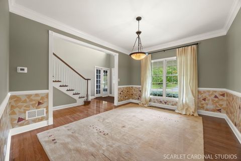 Tiny photo for 332 Western Drive, North Aurora, IL 60542 (MLS # 12502334)