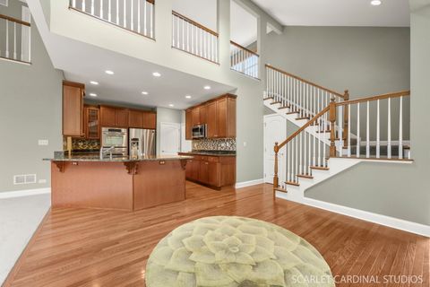 Tiny photo for 332 Western Drive, North Aurora, IL 60542 (MLS # 12502334)